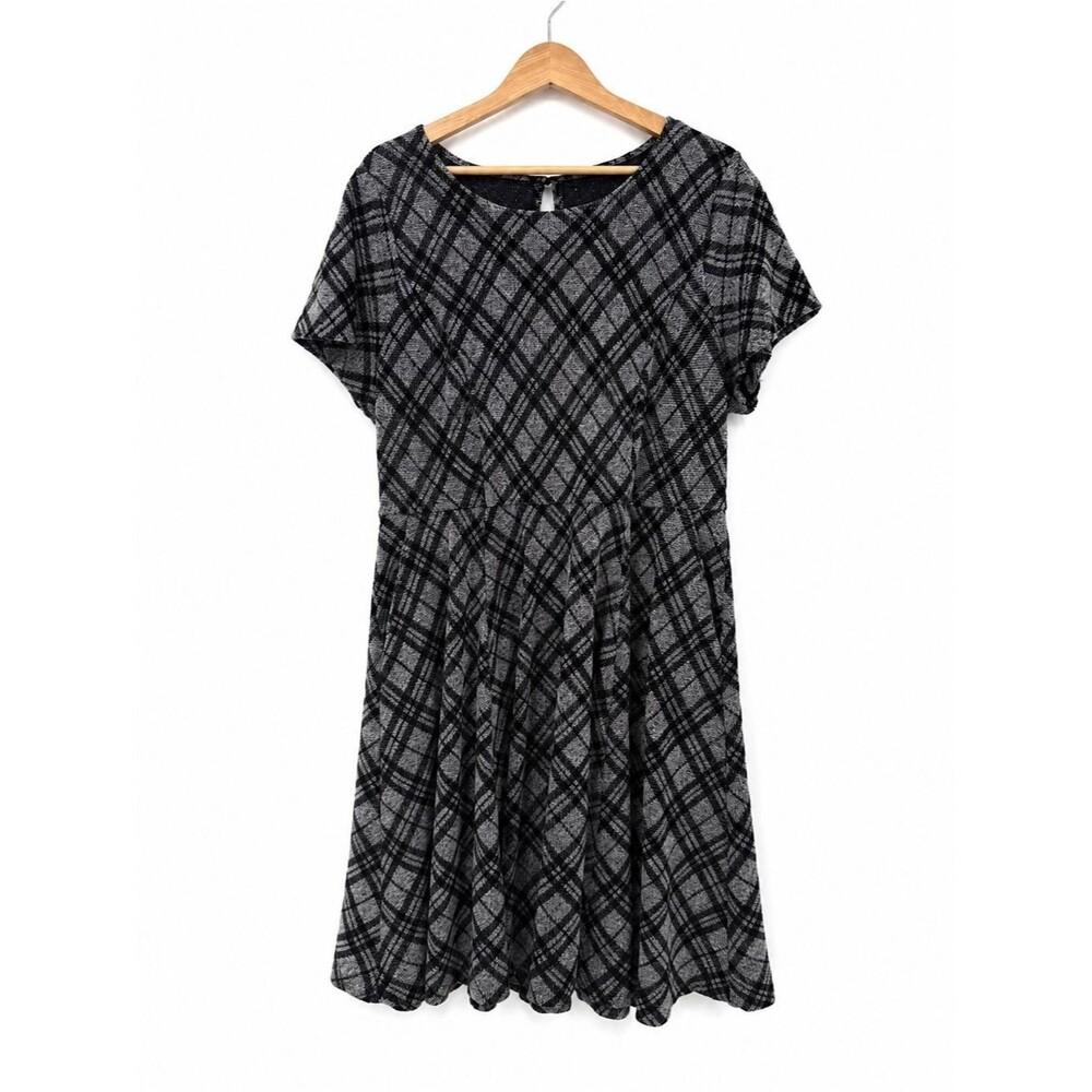 Torrid Black Gray Plaid Knit Skater Dress Estimated Size L-XL